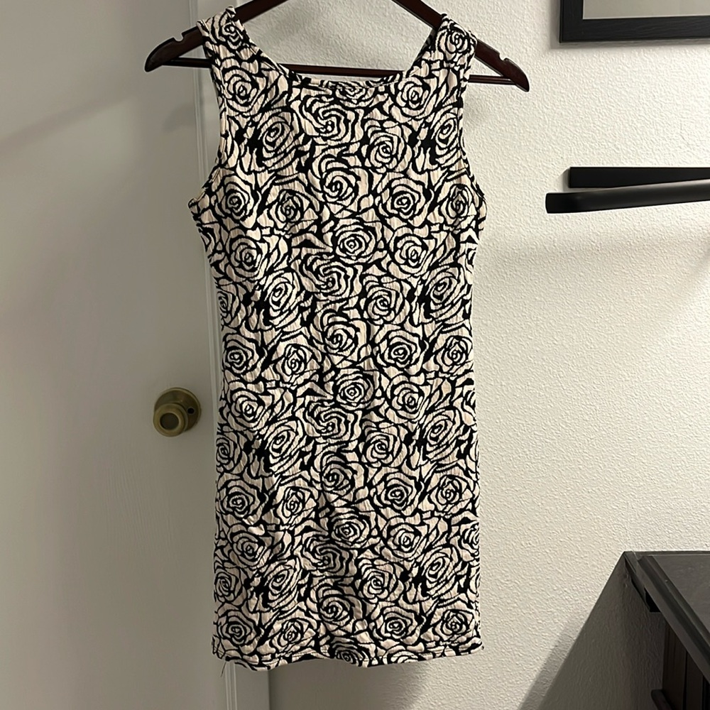 Rose print mini dress